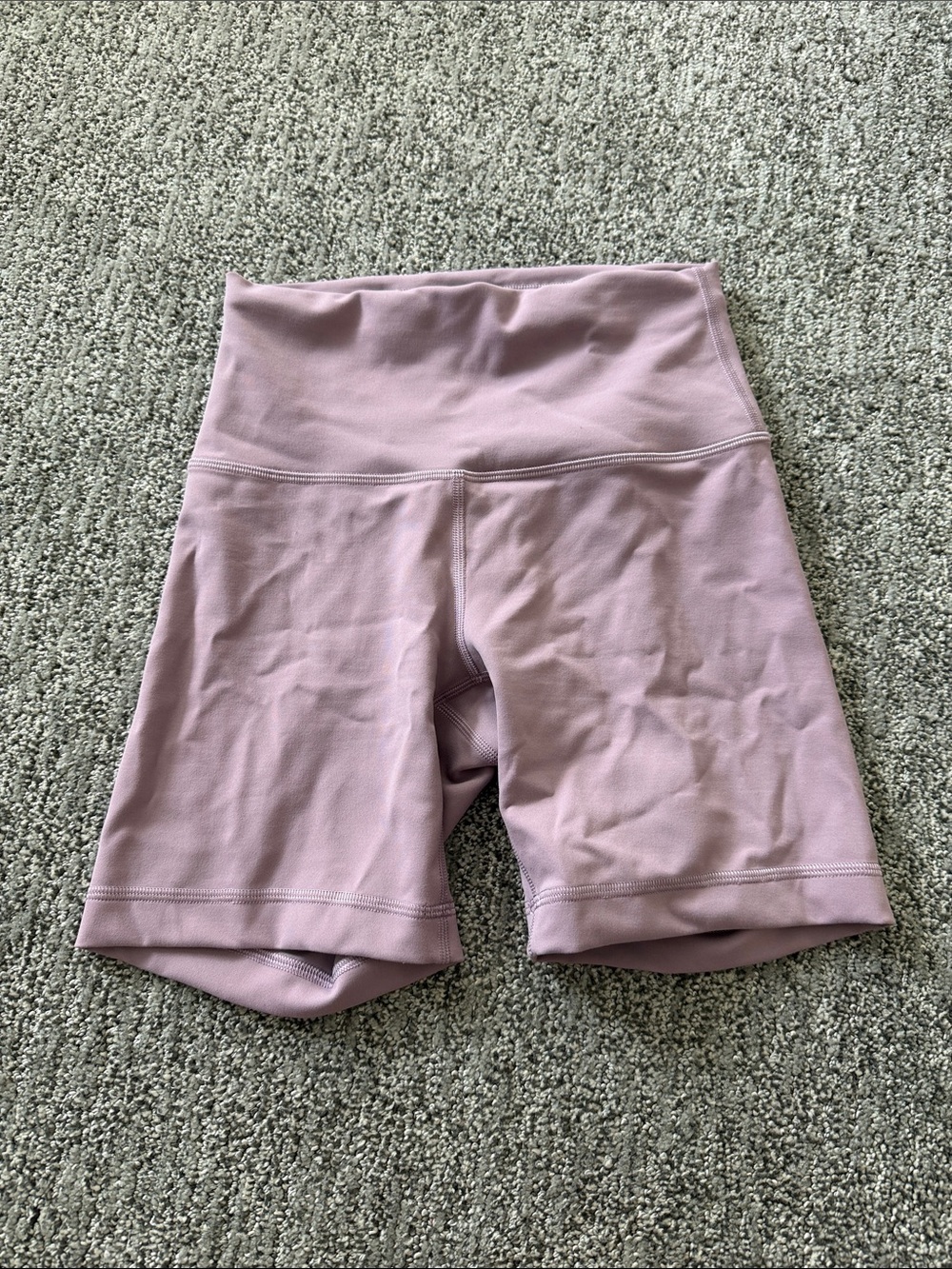 Lululemon Wunder train shorts